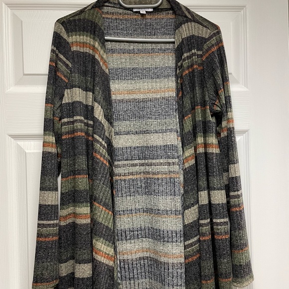 NWOT White Birch Cardigan - Size Small - Picture 1 of 3